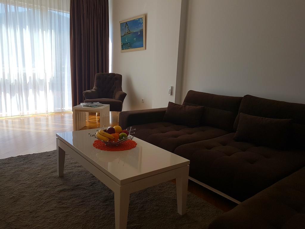 Apartment Tc Lux Vlsb Budua Esterno foto